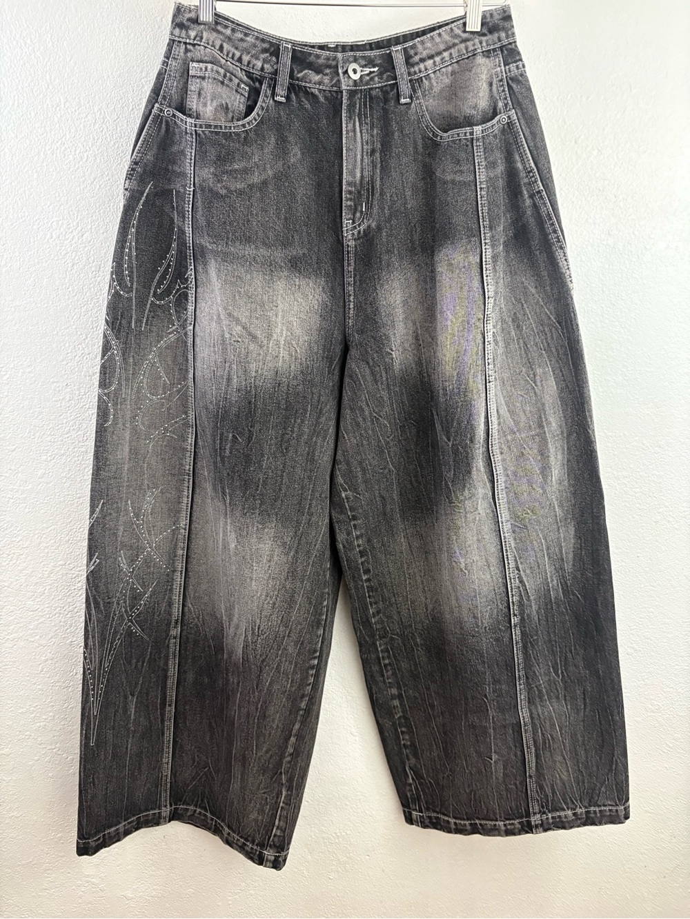 Jeans in a washed black finish ultra-baggy wide-leg fit embellishments on side L